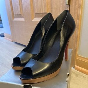 Wedge and high heal shoes